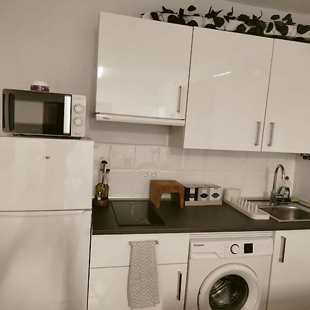Fantastico Apartamento Con Piscina Comunitaria Junto Al Mar En Malaga Exterior photo