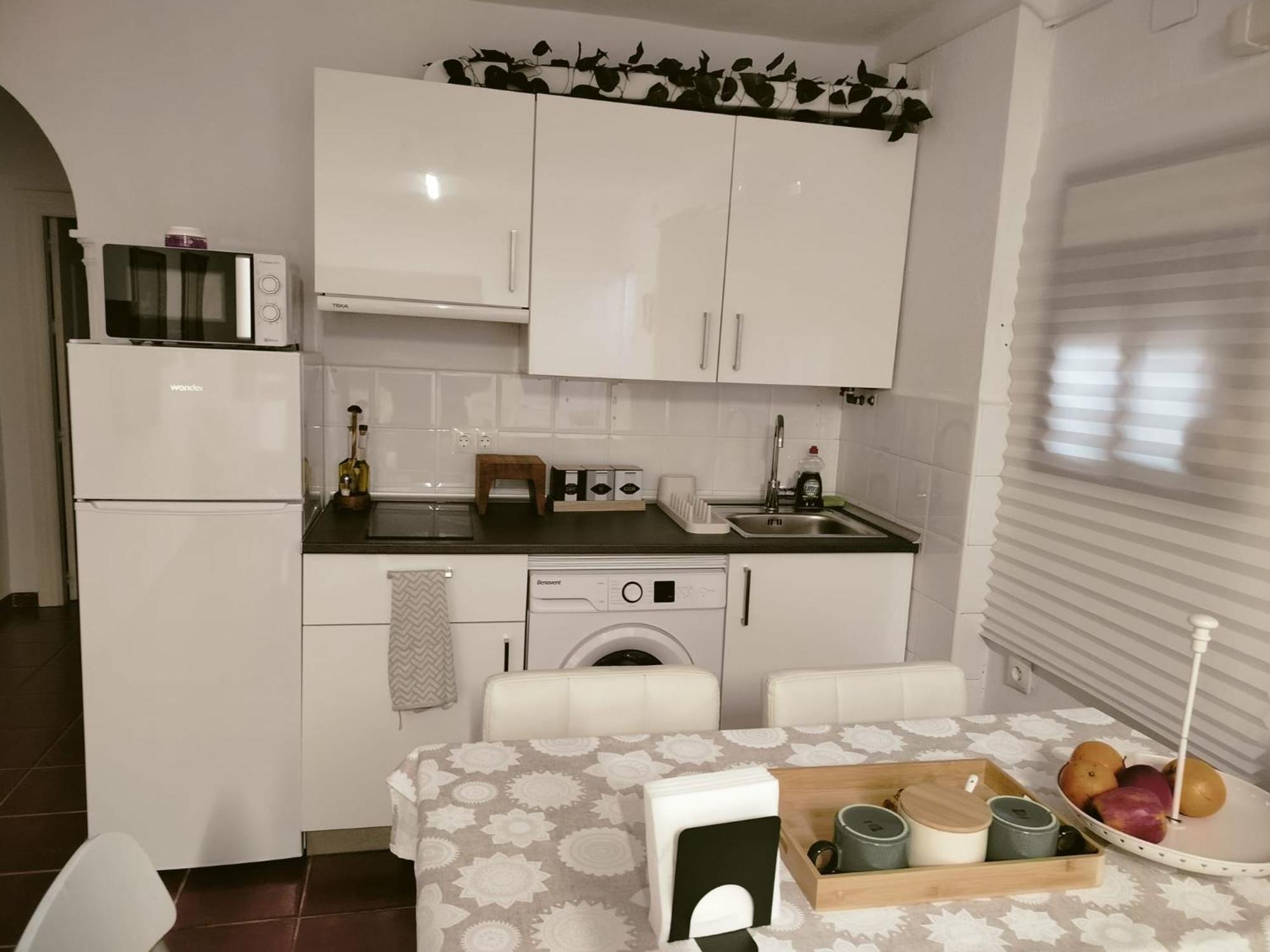 Fantastico Apartamento Con Piscina Comunitaria Junto Al Mar En Malaga Exterior photo