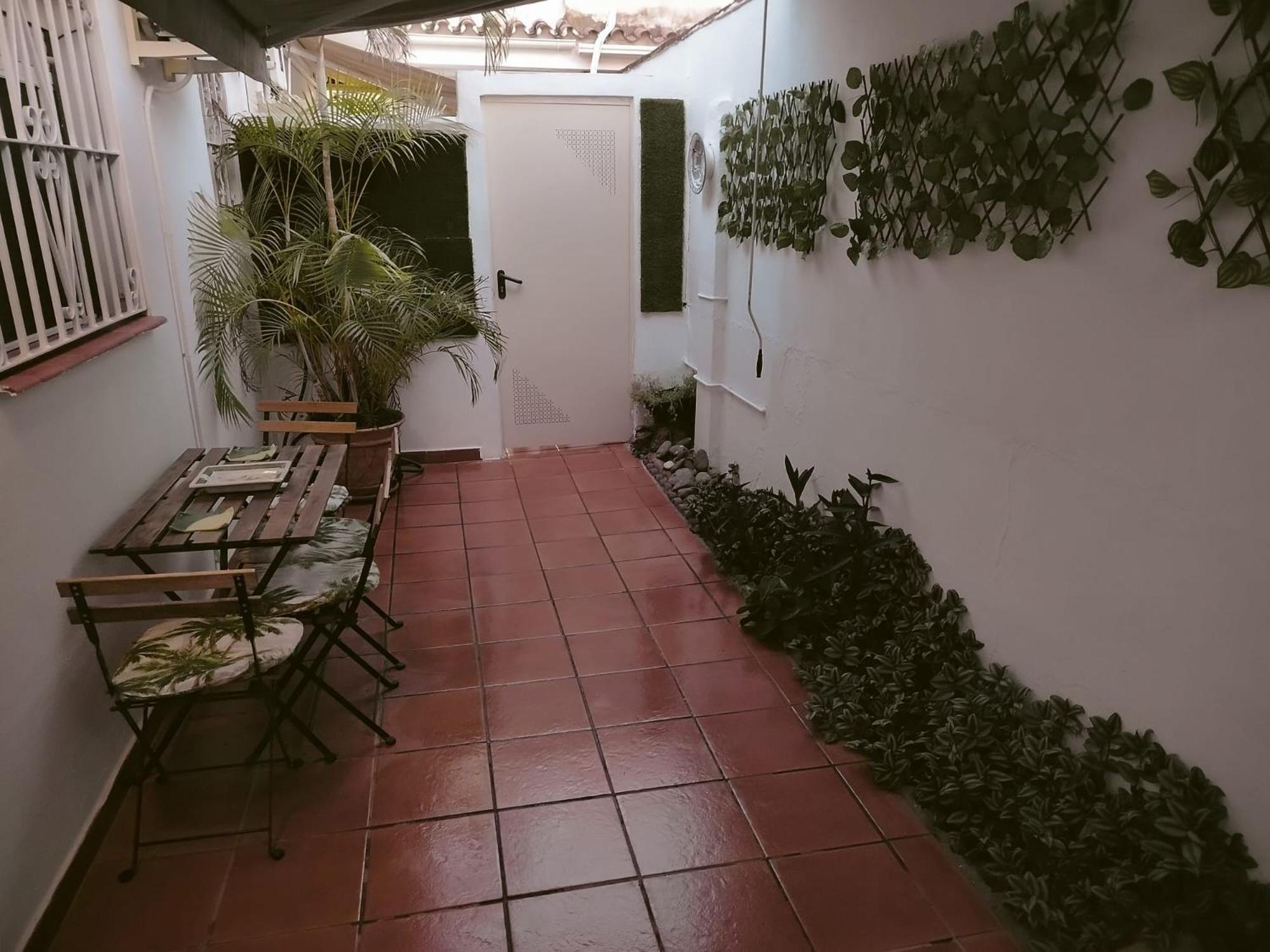 Fantastico Apartamento Con Piscina Comunitaria Junto Al Mar En Malaga Exterior photo