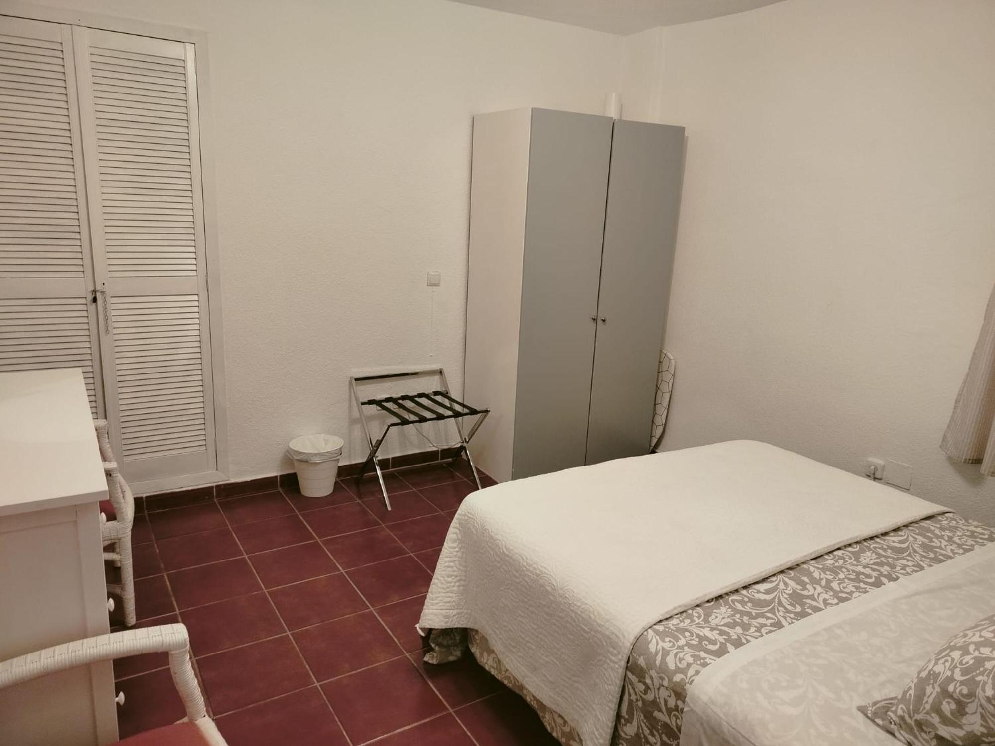 Fantastico Apartamento Con Piscina Comunitaria Junto Al Mar En Malaga Exterior photo