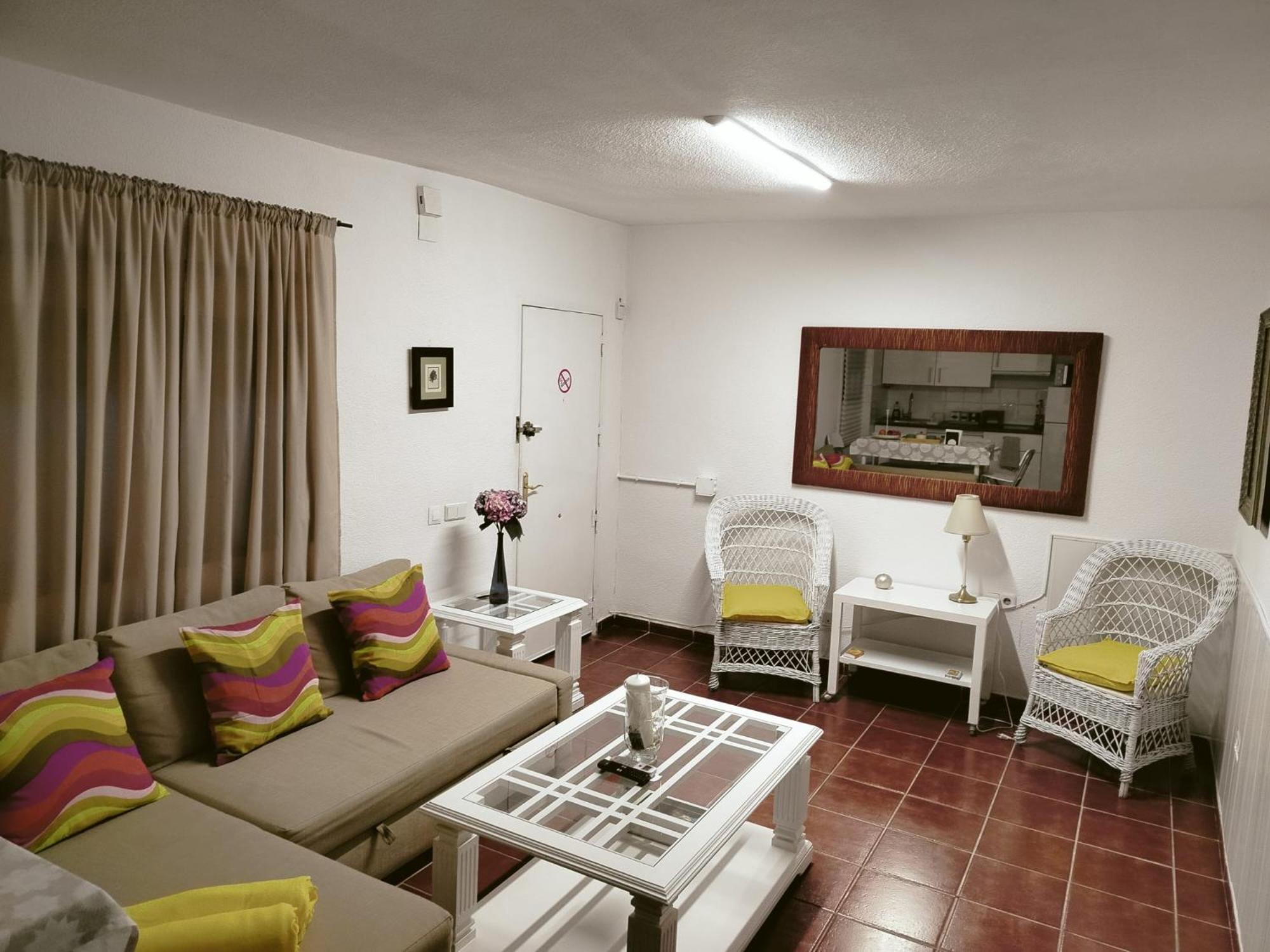 Fantastico Apartamento Con Piscina Comunitaria Junto Al Mar En Malaga Exterior photo